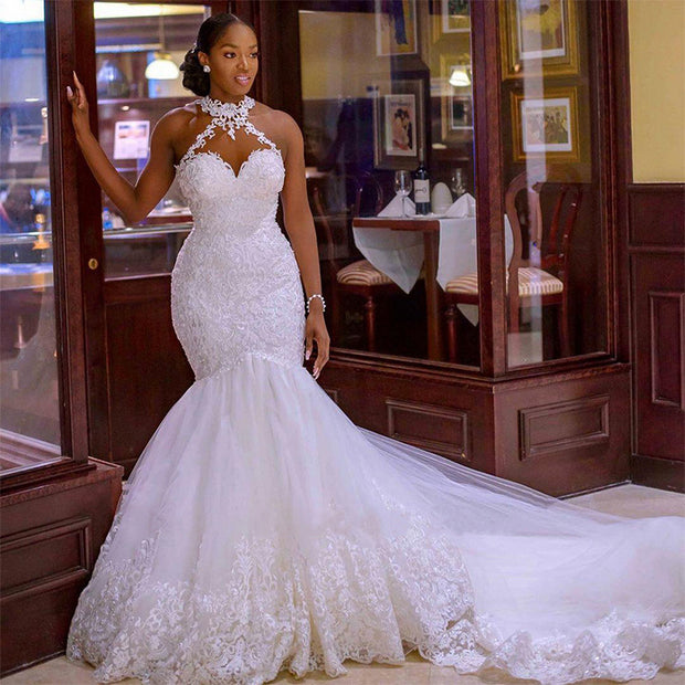 <h3>Vintage Lace Beaded Halter Bridal Wedding Gown</h3>