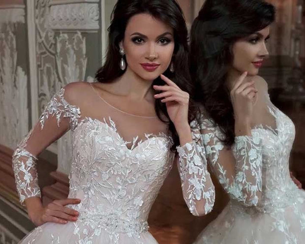 <h3>Wedding Bridal Lace Dress</h3>