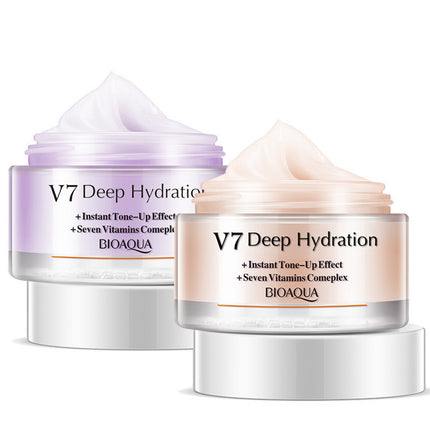 V7 Deep Hydration and Toning Cream