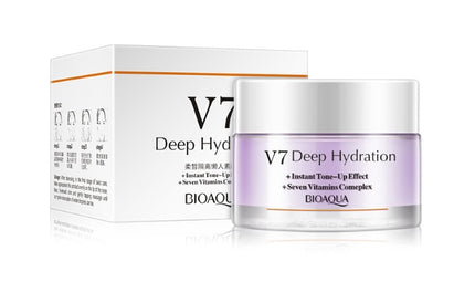 V7 Deep Hydration and Toning Cream