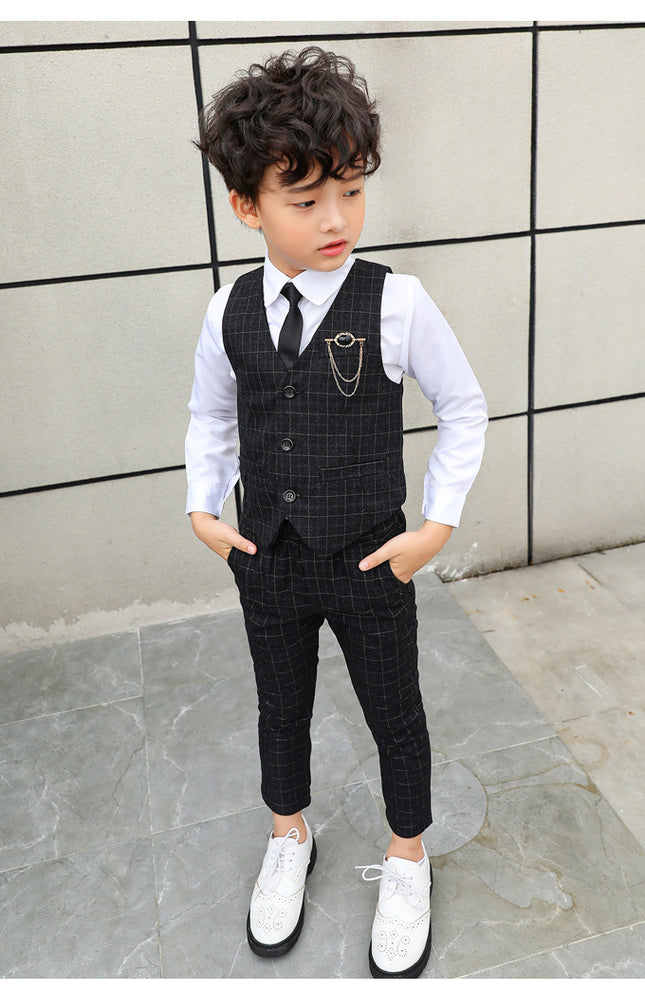 Boys Plaid Vest Suit Set with Brooch
